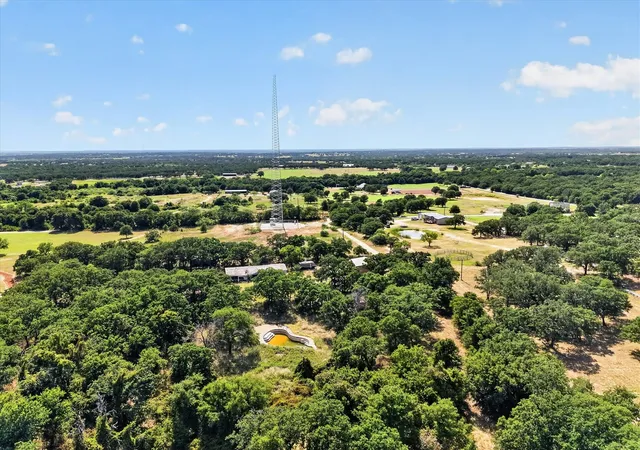 Photo 4 of Sale Pending at 1898 Russell Bend Rd, Weatherford, TX 76088 | MLS# 21328203 | Listing updated on 2026-09-10