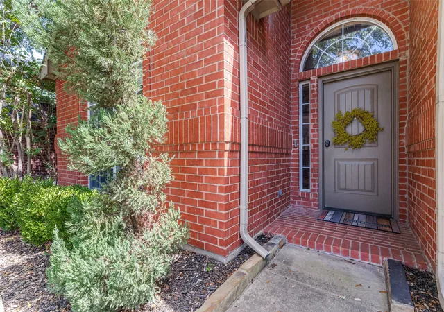 Photo 3 of Sale Pending at 4512 Angelina Wy, Fort Worth, TX 76137 | MLS# 21328457 | Listing updated on 2026-09-10