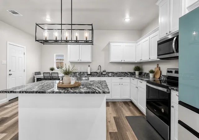 Photo 3 of Single family home for sale at 239 Marianne Cir, Sulphur Springs, TX 75482 | MLS# 21328460 | Listing updated on 2026-09-10