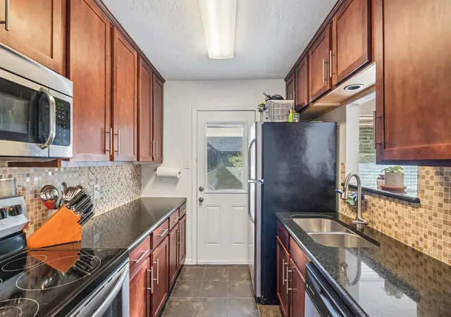 Photo 3 of Sale Pending at 11128 Valleydale Dr #C, Dallas, TX 75230 | MLS# 21327384 | Listing updated on 2026-09-09
