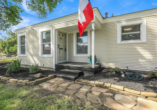 Photo 2 of Single family home for sale at 1502 Resistol Rd, Garland, TX 75042 | MLS# 21328407 | Listing updated on 2026-09-12