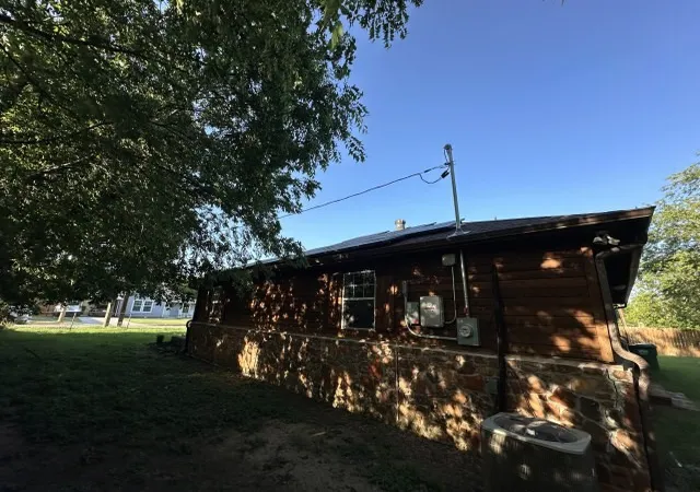 Photo 3 of Single family home for sale at 1114 14Th St, Mineral Wells, TX 76067 | MLS# 21328572 | Listing updated on 2026-09-09