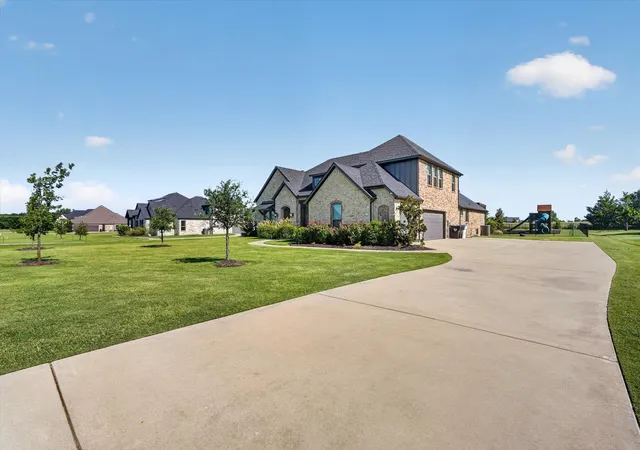 Photo 2 of Single family home for sale at 4227 Waterstone Estates Dr, Mc Kinney, TX 75071 | MLS# 21326445 | Listing updated on 2026-09-13
