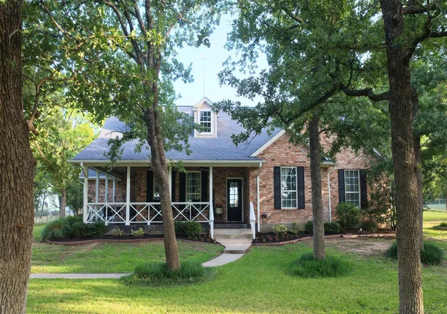 Photo 1 of Single family home for sale at 443 County Road 3342, Paradise, TX 76073 | MLS# 21328207 | Listing updated on 2026-09-08