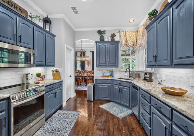Photo 4 of Single family home for sale at 443 County Road 3342, Paradise, TX 76073 | MLS# 21328207 | Listing updated on 2026-09-08