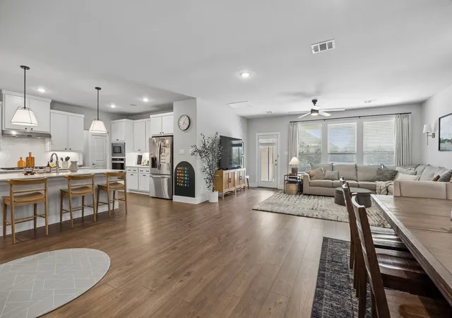 Photo 4 of Single family home for sale at 2277 Glacier Dr, Waxahachie, TX 75165 | MLS# 21326412 | Listing updated on 2026-09-19
