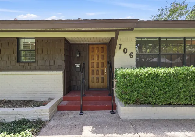 Photo 3 of Single family home for sale at 706 Peach Tree Ln, Garland, TX 75041 | MLS# 21328672 | Listing updated on 2026-09-12