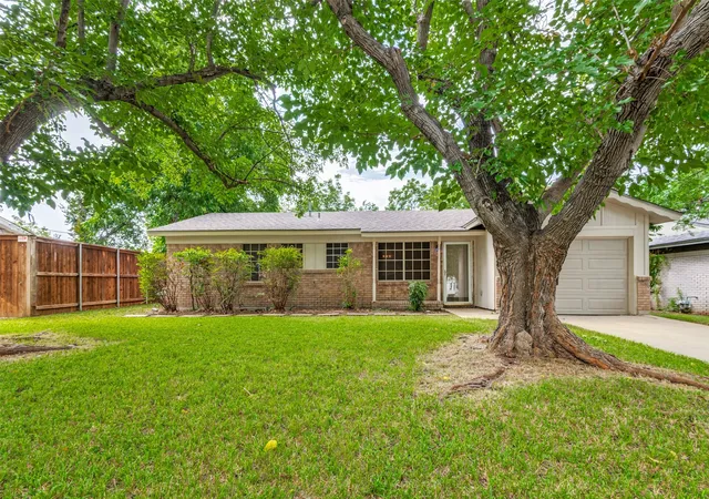 Photo 1 of Single family home for sale at 705 W Cedar St, Hurst, TX 76053 | MLS# 21328685 | Listing updated on 2026-08-02