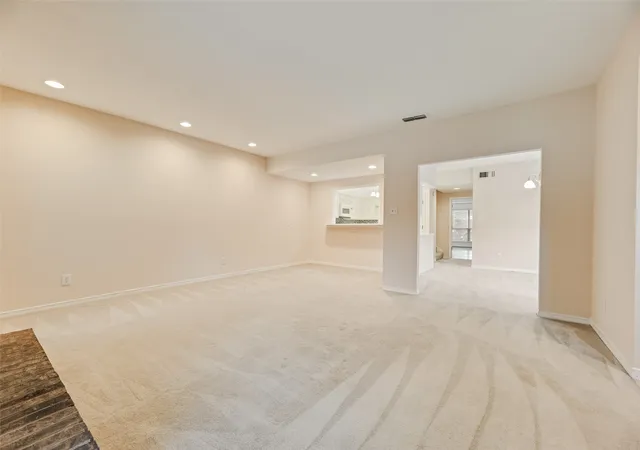 Photo 3 of Sale Pending at 4988 Thunder Rd, Dallas, TX 75244 | MLS# 21328674 | Listing updated on 2026-09-08