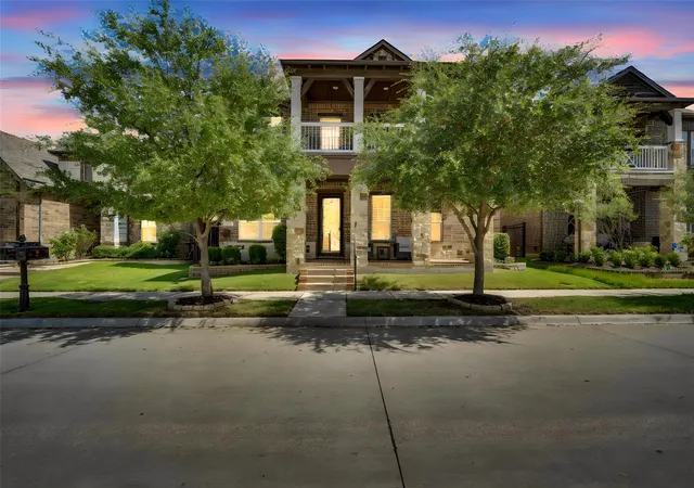 Photo 1 of Single family home for sale at 1501 Birds Fort Trl, Arlington, TX 76005 | MLS# 21328829 | Listing updated on 2026-08-02