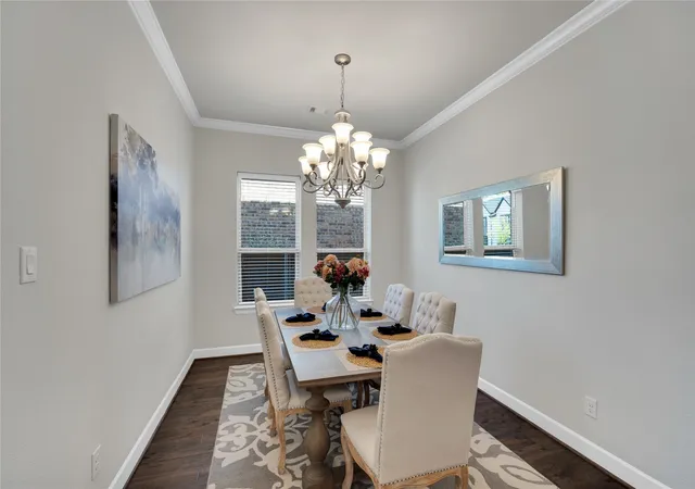 Photo 4 of Single family home for sale at 1501 Birds Fort Trl, Arlington, TX 76005 | MLS# 21328829 | Listing updated on 2026-08-02