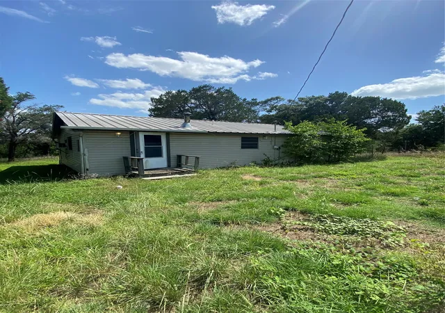 Photo 1 of Single family home for sale at 3315 Frontier Trl, Granbury, TX 76048 | MLS# 21328826 | Listing updated on 2026-09-08