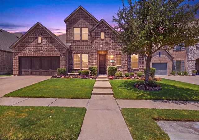 Photo 3 of Sale Pending at 4625 Maverick Wy, Carrollton, TX 75010 | MLS# 21328967 | Listing updated on 2026-09-13