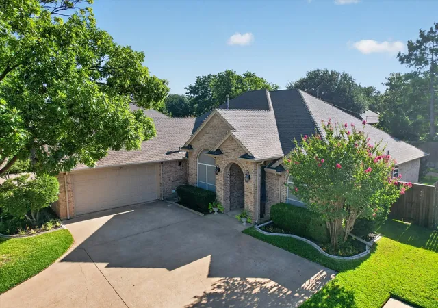 Photo 2 of Single family home for sale at 7312 Cottonwood Ct, North Richland Hills, TX 76182 | MLS# 21324187 | Listing updated on 2026-10-04