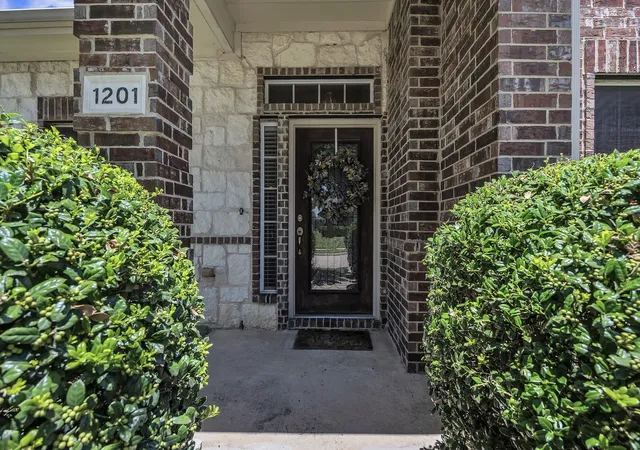 Photo 3 of Single family home for sale at 1201 Destiny Ct, Wylie, TX 75098 | MLS# 21328936 | Listing updated on 2026-09-11