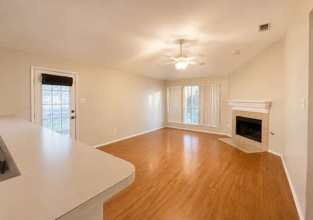 Photo 4 of Single family home for sale at 917 Bard Dr, Garland, TX 75040 | MLS# 21329129 | Listing updated on 2026-07-28