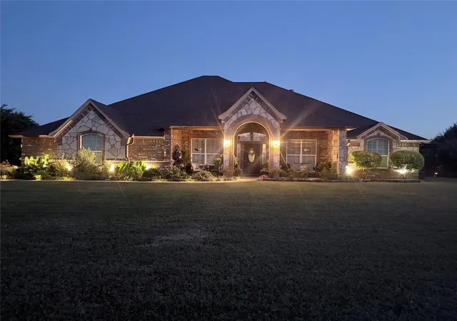 Photo 1 of Single family home for sale at 535 Christenberry Rd, Springtown, TX 76082 | MLS# 21326935 | Listing updated on 2026-10-06
