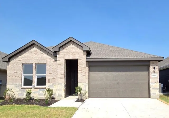 Photo 1 of Sale Pending at 16553 Madrone Ln, Justin, TX 76247 | MLS# 21327872 | Listing updated on 2026-10-01