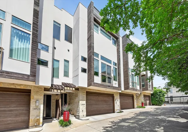 Photo 1 of Condo for sale at 4230 Travis St #4, Dallas, TX 75205 | MLS# 21329219 | Listing updated on 2026-09-13