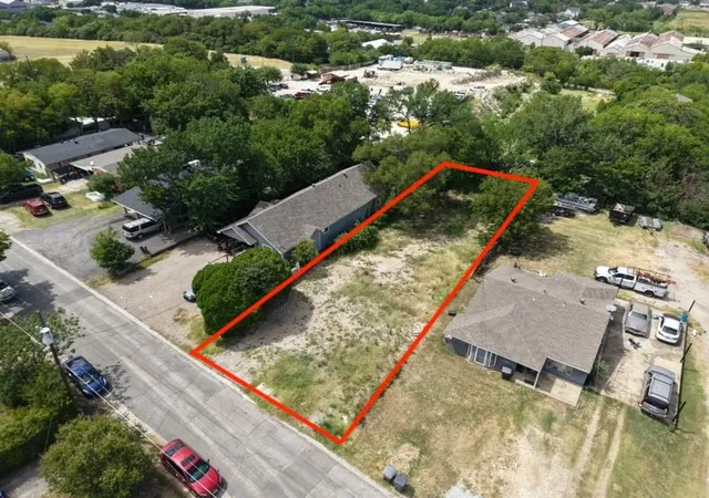 Photo 4 of Land for sale at 1629 Walmsley, Dallas, TX 75208 | MLS# 21329501 | Listing updated on 2026-08-02