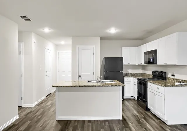 Photo 4 of Single family home for sale at 1439 Plum St, Abilene, TX 79601 | MLS# 21327119 | Listing updated on 2026-08-01