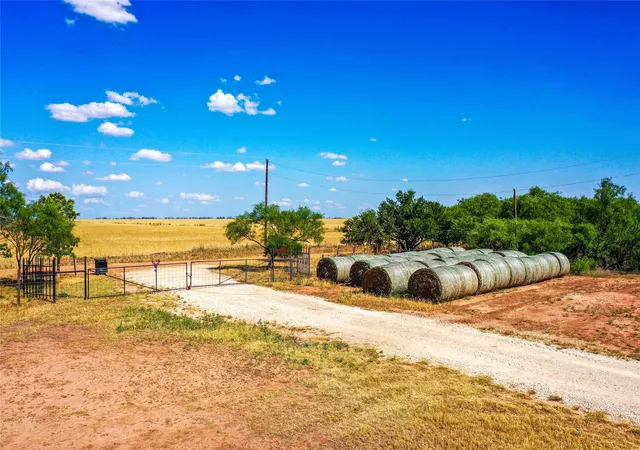 Photo 4 of House for sale at Tbd Cr 454, Sagerton, TX 79548 | MLS# 21269194 | Listing updated on 2026-10-07