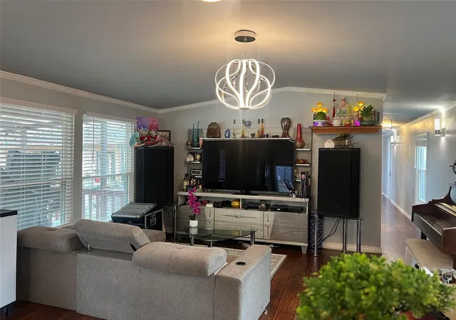 Photo 3 of Sale Pending at 1012 Redoak Dr, Quinlan, TX 75474 | MLS# 21329520 | Listing updated on 2026-09-08
