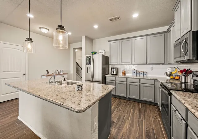 Photo 3 of Single family home for sale at 3120 Coyote Canyon Trl, Fort Worth, TX 76108 | MLS# 21329884 | Listing updated on 2026-10-05
