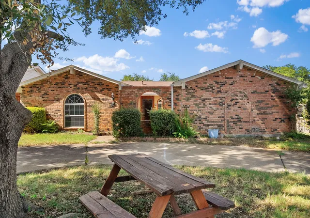 Photo 1 of Single family home for sale at 1801 Tameria Dr, Irving, TX 75060 | MLS# 21330003 | Listing updated on 2026-09-14