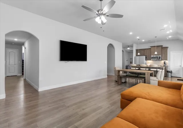 Photo 3 of Single family home for sale at 648 Sirius Ln, Waxahachie, TX 75165 | MLS# 21329811 | Listing updated on 2026-07-29