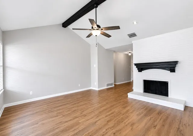 Photo 4 of Single family home for sale at 1002 Kingston Dr, Lewisville, TX 75067 | MLS# 21330012 | Listing updated on 2026-07-31