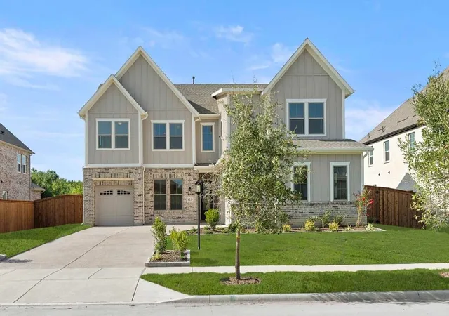 Photo 3 of Single family home for sale at 923 Stellar Truth Wy, Wylie, TX 75098 | MLS# 21329996 | Listing updated on 2026-09-22