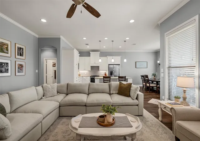 Photo 4 of Single family home for sale at 10025 Wildberry Dr, Woodway, TX 76712 | MLS# 21329444 | Listing updated on 2026-09-13