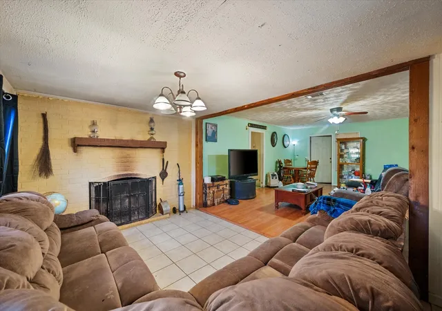 Photo 2 of Single family home for sale at 114 Fcr #540, Fairfield, TX 75840 | MLS# 21330311 | Listing updated on 2026-09-11