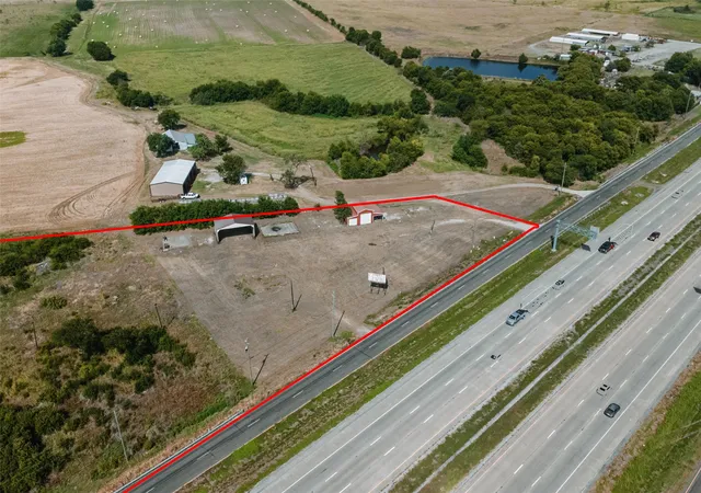 Photo 3 of Land for sale at 7110 S Interstate 45 Service Rd, Ennis, TX 75119 | MLS# 21330358 | Listing updated on 2026-07-30