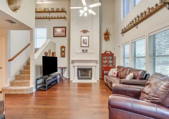 Photo 4 of Single family home for sale at 613 Cessna Ct, Fort Worth, TX 76179 | MLS# 21328731 | Listing updated on 2026-09-26