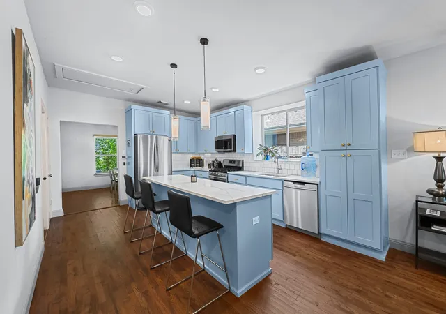 Photo 1 of Single family home for sale at 7518 Morton St, Dallas, TX 75209 | MLS# 21330117 | Listing updated on 2026-09-15