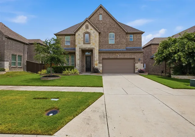 Photo 1 of Sale Pending at 13830 Vera Cruz Rd, Frisco, TX 75035 | MLS# 21329087 | Listing updated on 2026-10-05