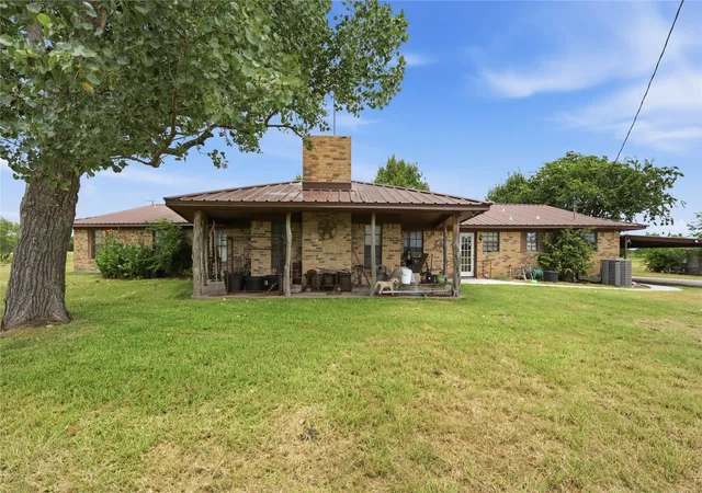 Photo 3 of Single family home for sale at 1594 Lcr 312, Mart, TX 76664 | MLS# 21330761 | Listing updated on 2026-09-14