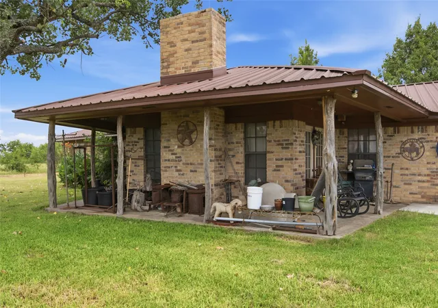 Photo 3 of Single family home for sale at 1594 Lcr 312, Mart, TX 76664 | MLS# 21330761 | Listing updated on 2026-09-14