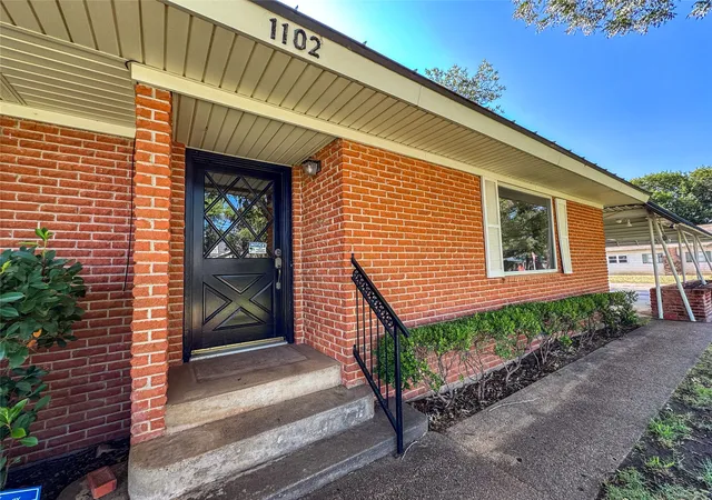 Photo 3 of Single family home for sale at 1102 N Avenue G, Haskell, TX 79521 | MLS# 21330675 | Listing updated on 2026-09-14