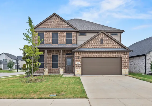 Photo 1 of Sale Pending at 652 Congressional Ave, Red Oak, TX 75154 | MLS# 21331363 | Listing updated on 2026-09-07