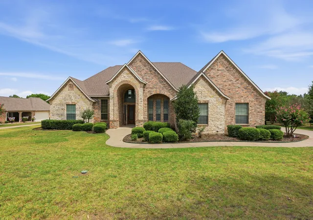 Photo 1 of Sale Pending at 5030 Monroe Ct, Midlothian, TX 76065 | MLS# 21330603 | Listing updated on 2026-09-21