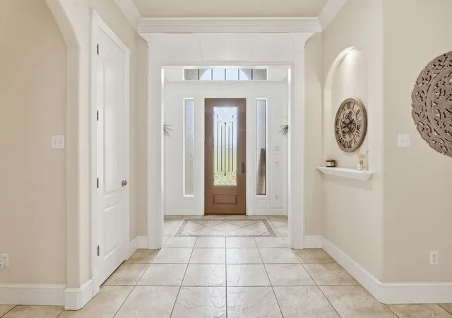 Photo 3 of Sale Pending at 5030 Monroe Ct, Midlothian, TX 76065 | MLS# 21330603 | Listing updated on 2026-09-21