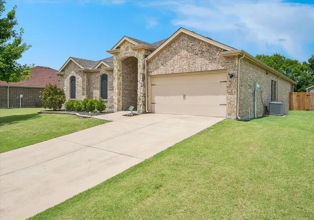 Photo 2 of Single family home for sale at 1222 Monaco Dr, Princeton, TX 75407 | MLS# 21330283 | Listing updated on 2026-08-01