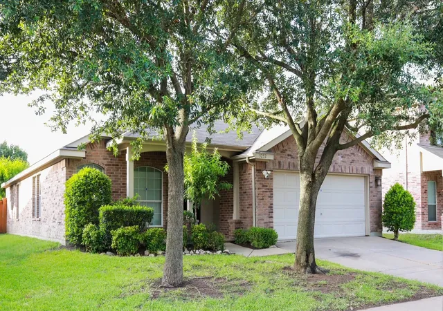 Photo 2 of Single family home for sale at 3252 Torio, Grand Prairie, TX 75054 | MLS# 21331631 | Listing updated on 2026-08-02