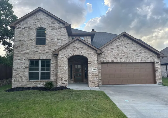Photo 1 of Single family home for sale at 410 Mercer Dr, Nevada, TX 75173 | MLS# 21331706 | Listing updated on 2026-09-08
