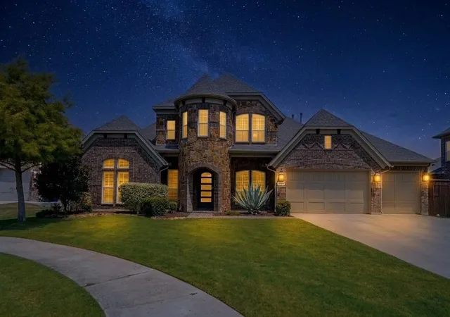 Photo 2 of Single family home for sale at 13134 Mardi Gras Ln, Frisco, TX 75035 | MLS# 21297817 | Listing updated on 2026-09-11