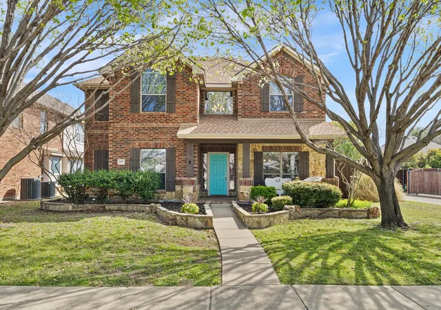 Photo 1 of Sale Pending at 8492 Liverpool Ln, Frisco, TX 75036 | MLS# 21331727 | Listing updated on 2026-09-11