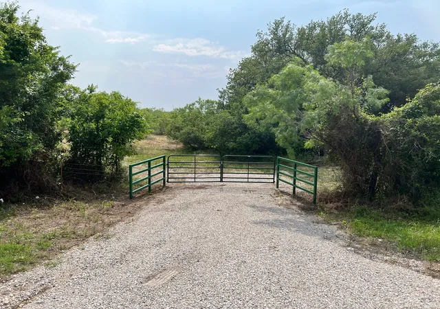 Photo 1 of Land for sale at Tbd S Hwy 16, Comanche, TX 76442 | MLS# 21331812 | Listing updated on 2026-09-29